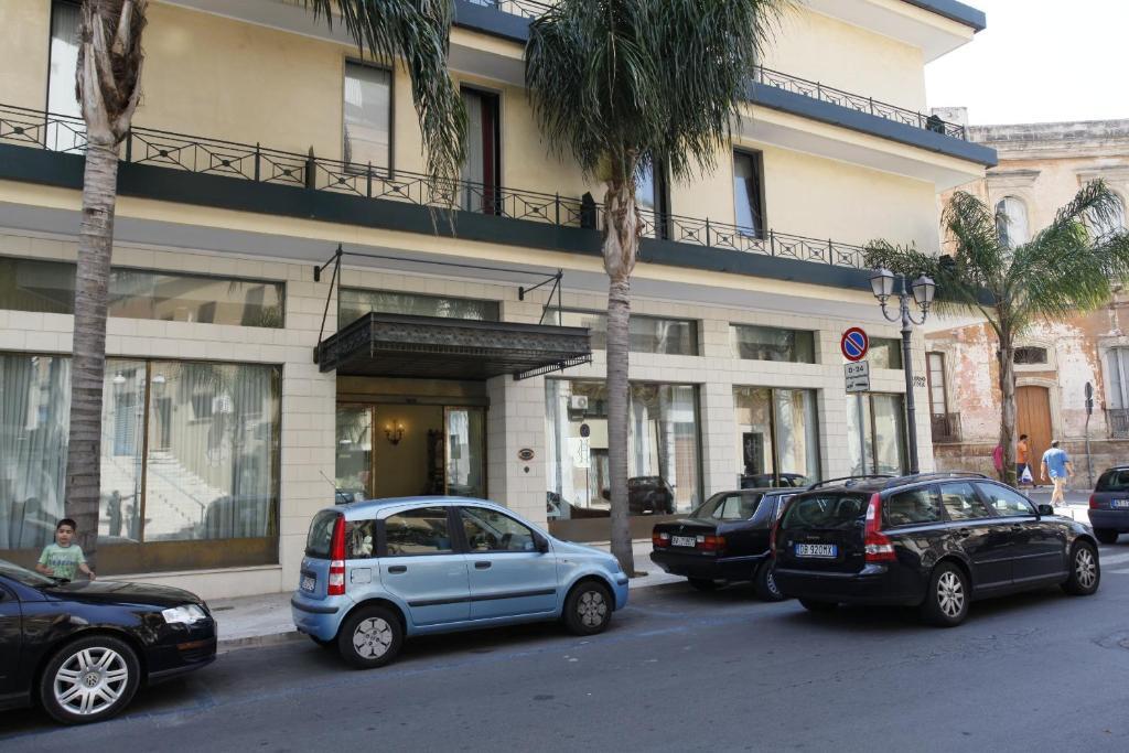 Hotel Colonna Μπρίντιζι Εξωτερικό φωτογραφία